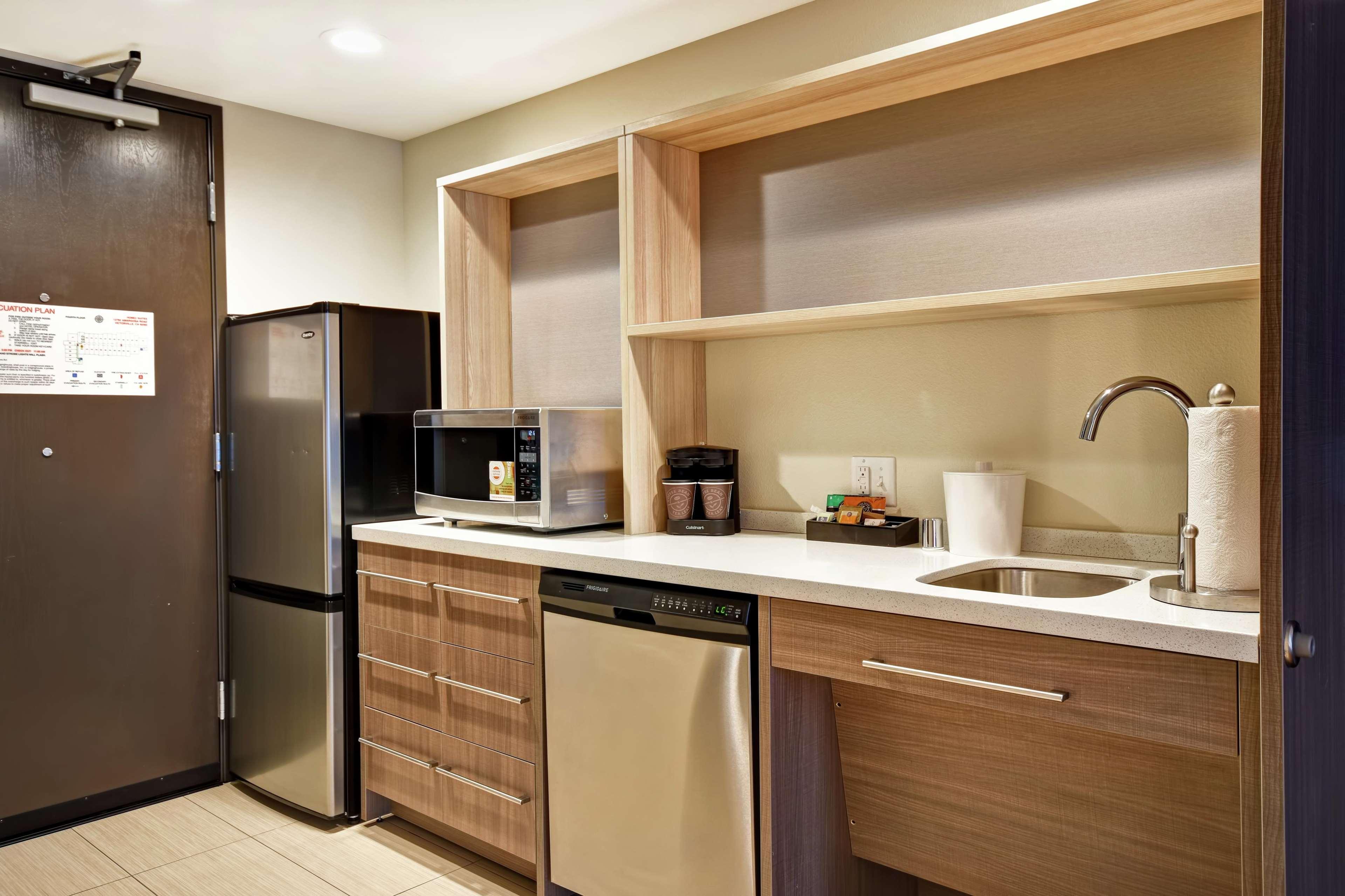 Home2 Suites By Hilton Victorville Zewnętrze zdjęcie